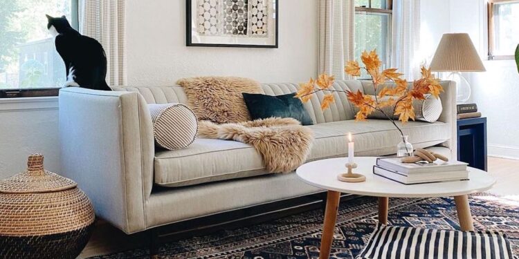 Easy Ways to Transition from Summer to Fall Home Decor