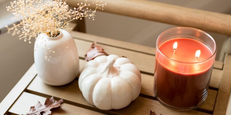 Our Complete Guide to the Best Fall Candles