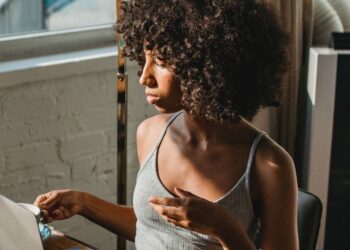 Quiet Quitting: The Trend That’s Changing How We Work