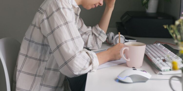 How To Identify Toxic Productivity and Avoid It