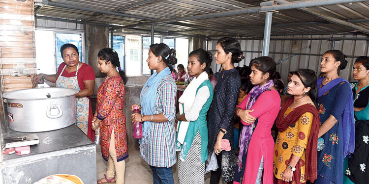 College Teachers in Behala Fund Midday Meal for Needy Students
