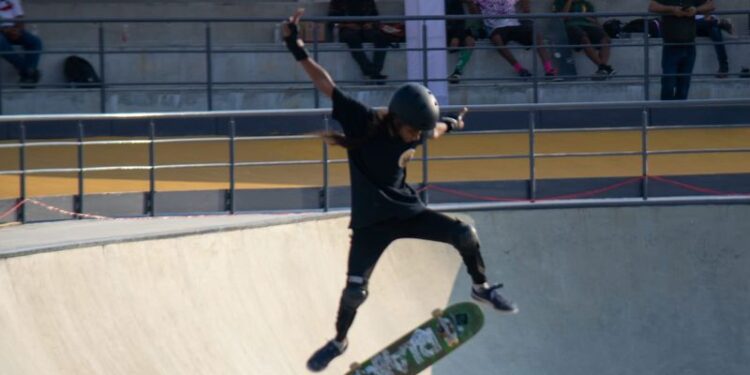 Netflix Movie Star Shraddha Gaikwad Lands Skateboarding Gol