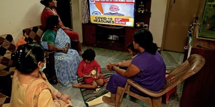 India’s coronavirus lockdown will hit women and migrant workers hardest