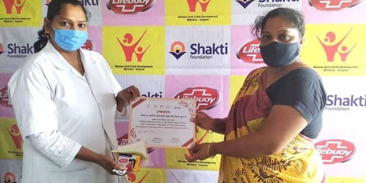 With the support of the Women and Child Development Ministry of Gujarat and Hindustan Unilever's Lifebuoy soap, Shakti Foundation organised a handwashing campaign on October 2, 2020.