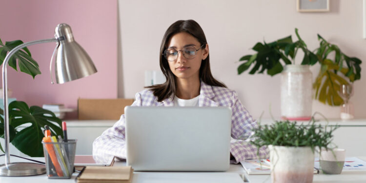 Indian Women Earn Less And Get Fewer Jobs, Says Oxfam Report 2022