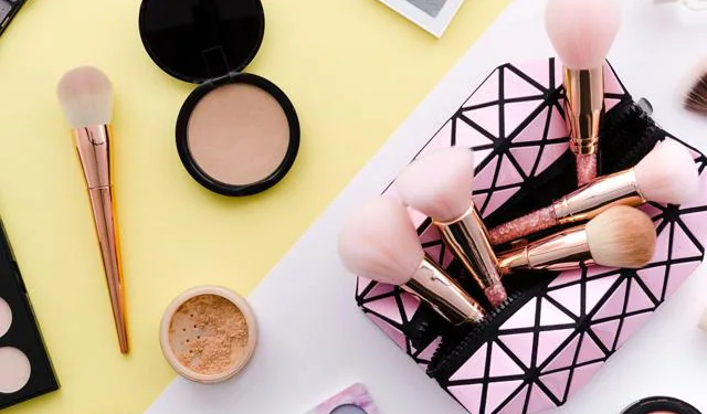 SELECTING MAKEUP PRODUCTS FOR YOUR WHOLESALE BEAUTY BUSINESS