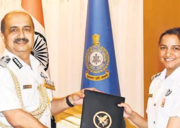 IAF chief Air Chief Marshal VR Chaudhari with Squadron Leader Bhoomika Paliwal.