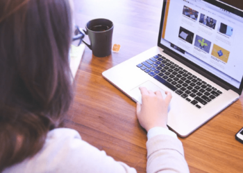 56% of Salaried Women Exited the Workforce in India in a Year