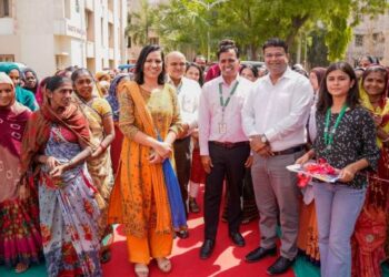 Parul University Spearheads Women Empowerment with Sahiyar Gram Hatt and Sanjeevani Initiative