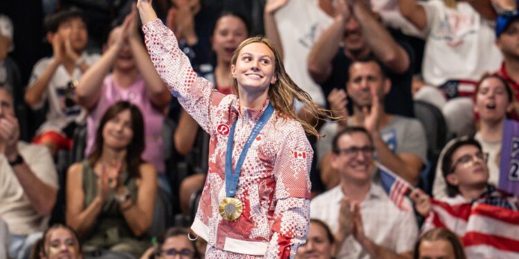 2024 Swammy Awards: World Junior Female Swimmer Of The Year — Summer Mcintosh