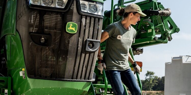 John Deere Partners with Dovetail Workwear to Support and Equip Women in Agriculture