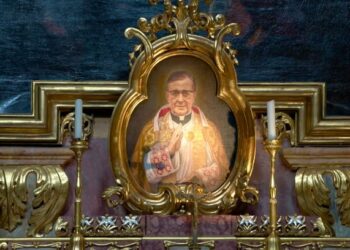 Women Who Say They Were Tricked Into Servitude For Opus Dei To Meet In Argentina