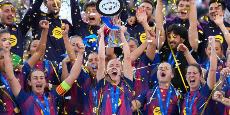 Barcelona 4-0 Lyon: Ewa Pajor and Salma Paralluelo settle Women’s Champions League final as Spanish side reclaim crown
