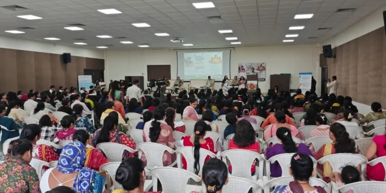 Gujarat’s Aatmanirbhar Gruhini Programme Promotes Women’s Entrepreneurship